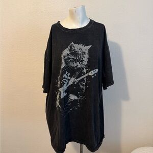 Comfort Colors Black Cat Guitar Tee